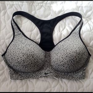 Nike DRI-FIT 34D Pebble Design Padded Sports Bra